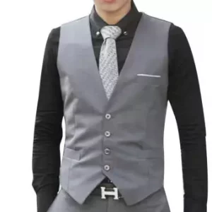 How to wear a vest?