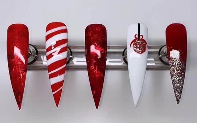 What are some fun Christmas nail art designs